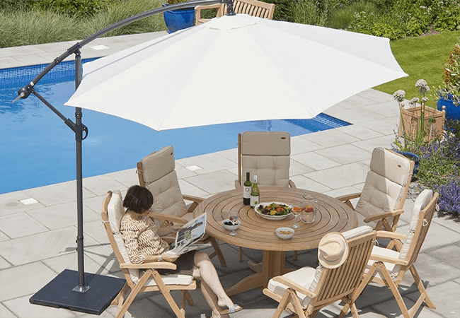Image of Alexander Rose Round Aluminium Cantilever Sunshade in Ecru