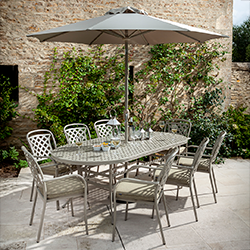 Image of Hartman Berkeley 8 Seat Oval Dining Set in Maize / Wheatgrass