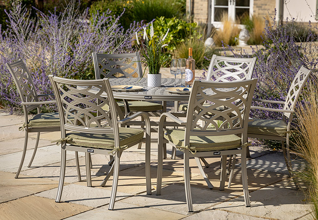 Image of Hartman Buxton 6 Seat Dining Set in Maize / Wheatgrass - No Parasol