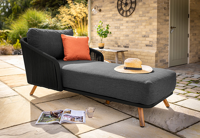 Image of Hartman Eden Lounger in Carbon/Noir