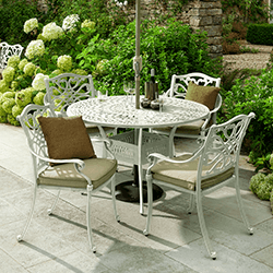 Small Image of Hartman Capri 4 Seat Round Dining Set in Maize / Wheatgrass NO PARASOL