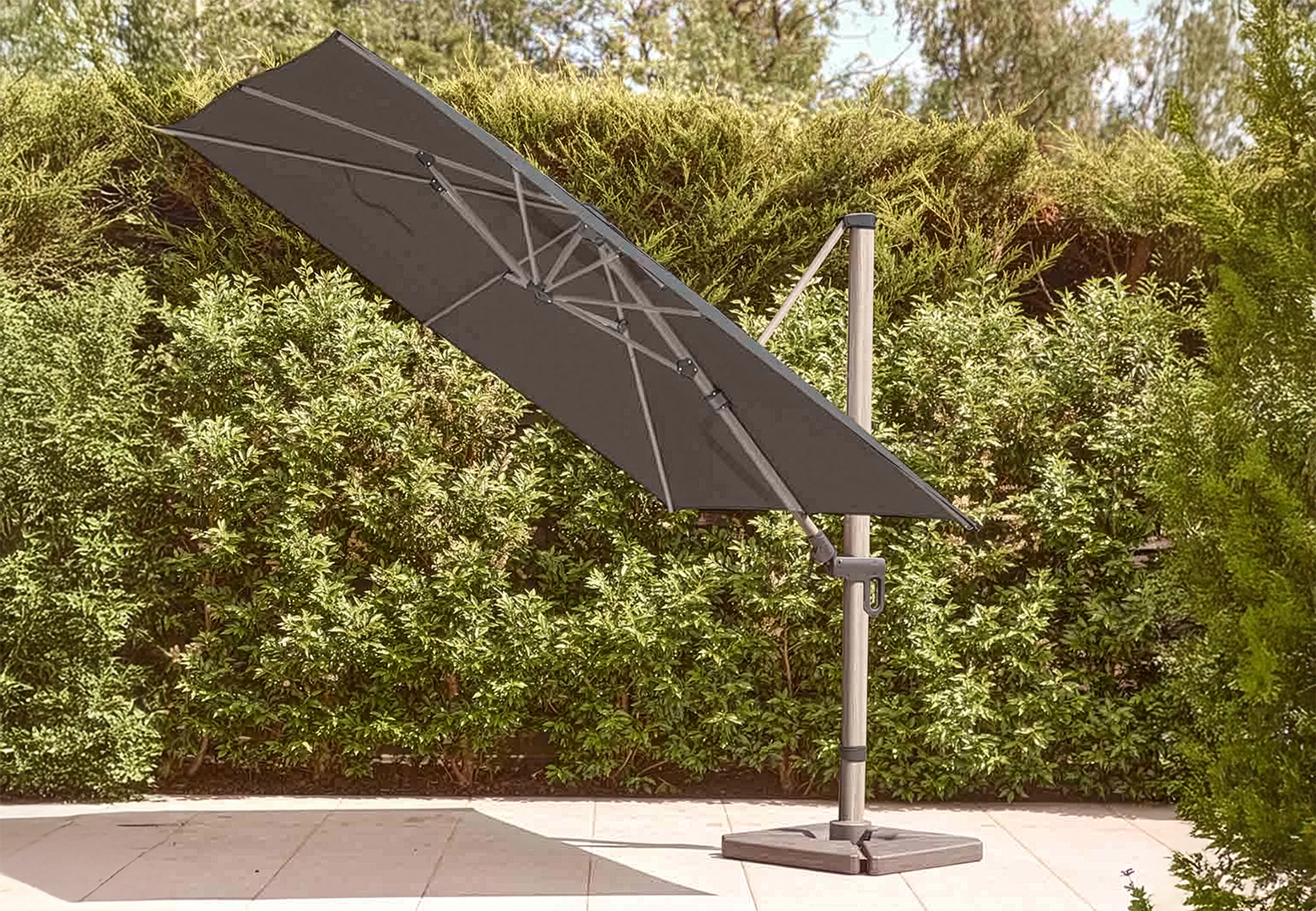 Image of LG Sanctuary 3.0m Deluxe Wood-Effect Cantilever Parasol in Birch