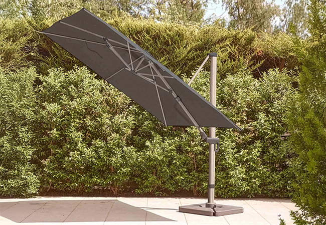 Image of LG Sanctuary 3.0m Deluxe Wood-Effect Cantilever Parasol in Birch
