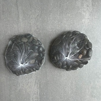 Image of 2 bags of 1kg Black Stones (2kg)