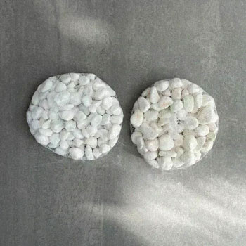 Image of 2 bags of 1kg White Stones (2kg)