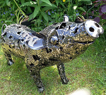 Image of Baby Piglet Pig Platework Metal Sculpture, 36 x 60cm