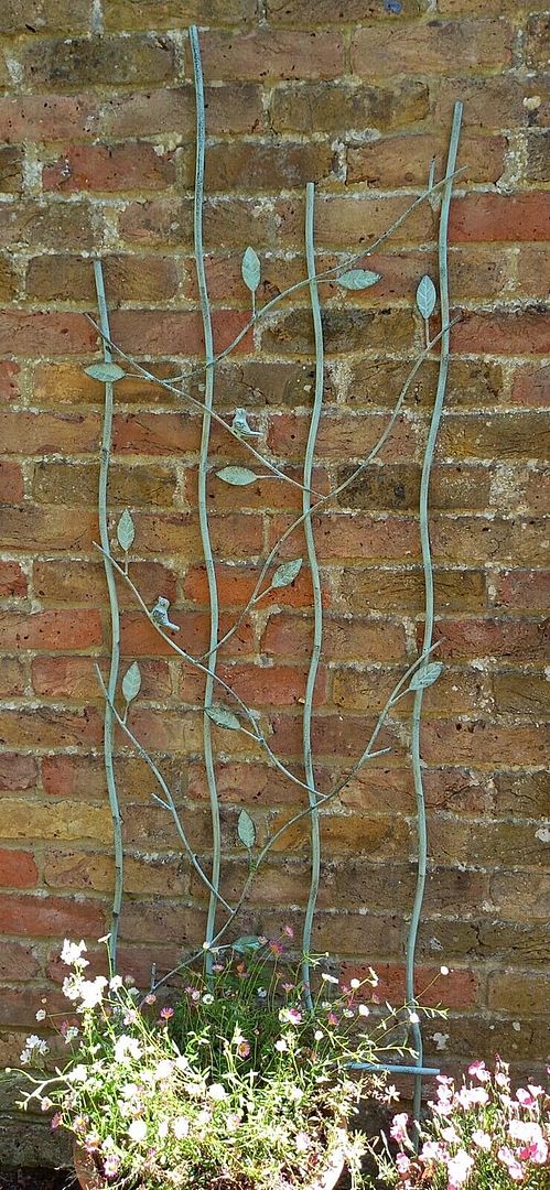 Image of Pair Of Verdigris Bird And Leaf Trellis Plant Support Panels