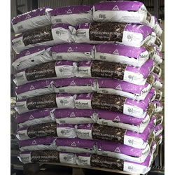Image of 60L bag of RHS endorsed Melcourt spruce bark mulch for your garden weed control