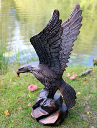 Small Image of Eagle Swooping Garden Sculpture