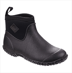 Image of Muck Boot Women's Muckster Ankle Boot in Black