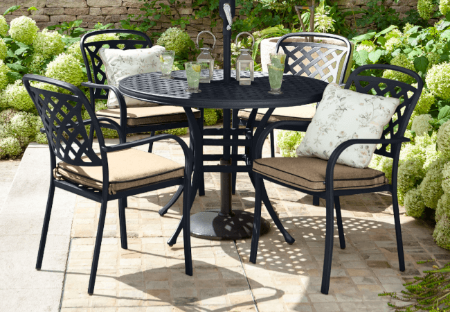Image of Hartman Berkeley 4 Seat Round Dining Set in Bronze / Amber - NO PARASOL